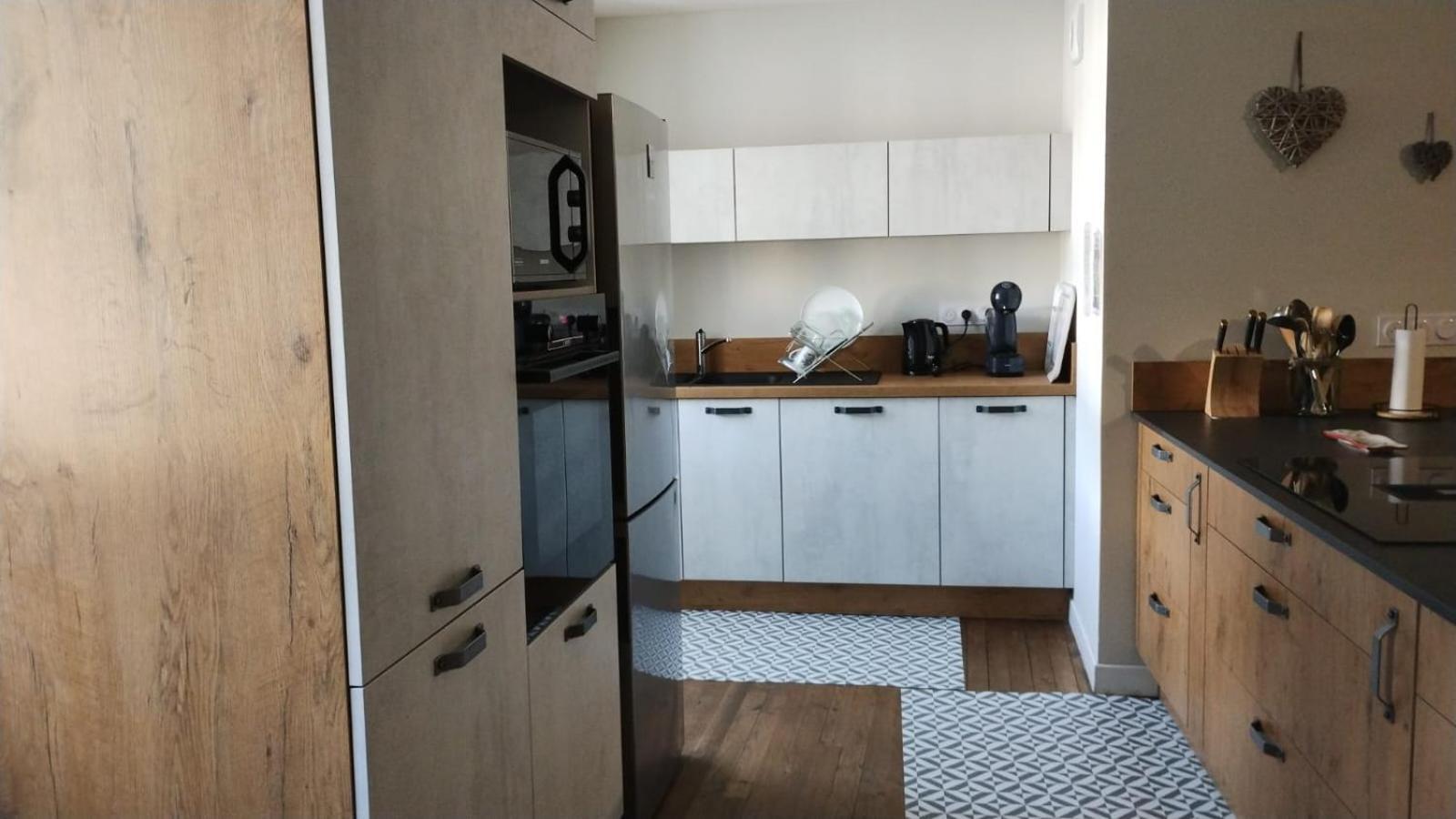 Chez Celia Apartment Ларунс Екстериор снимка
