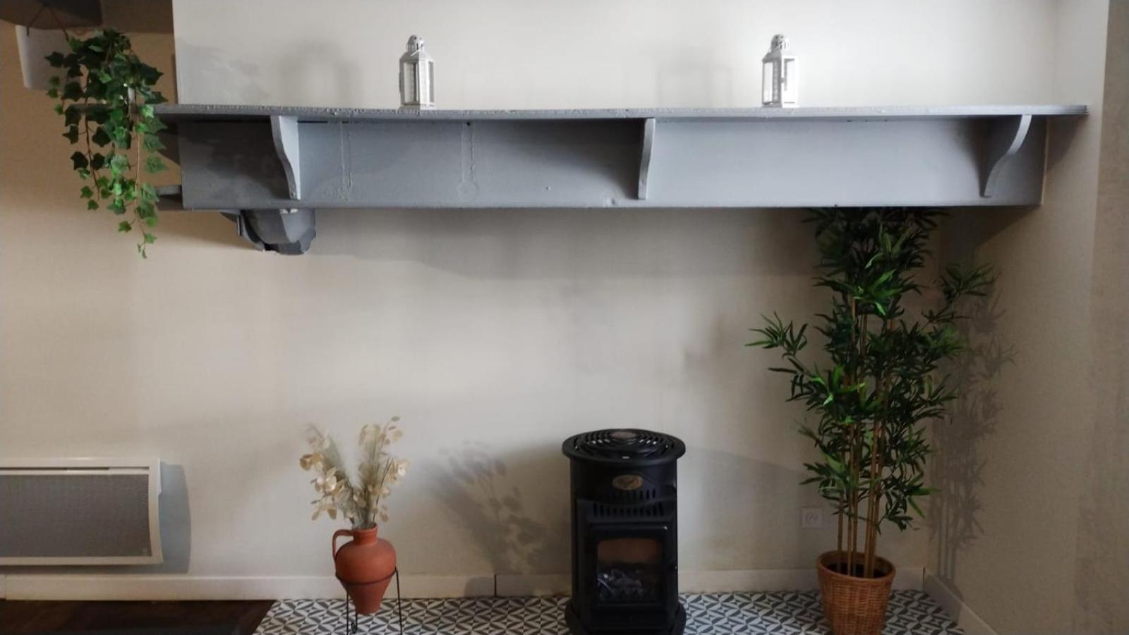 Chez Celia Apartment Ларунс Екстериор снимка
